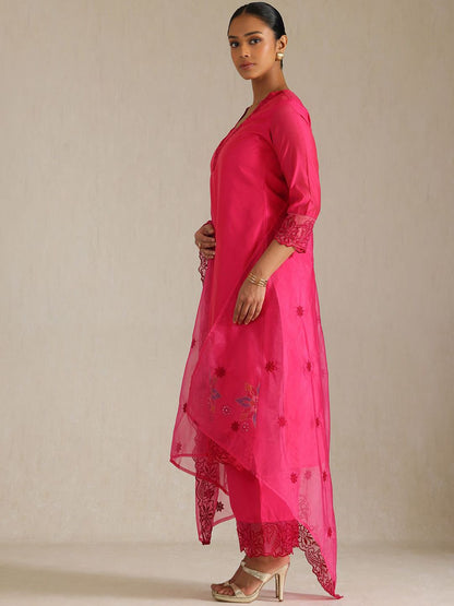 Dhiyona SO Women's Floral Embroidered Thread Work Chanderi Silk Straight Kurta With Palazzos And Dupatta