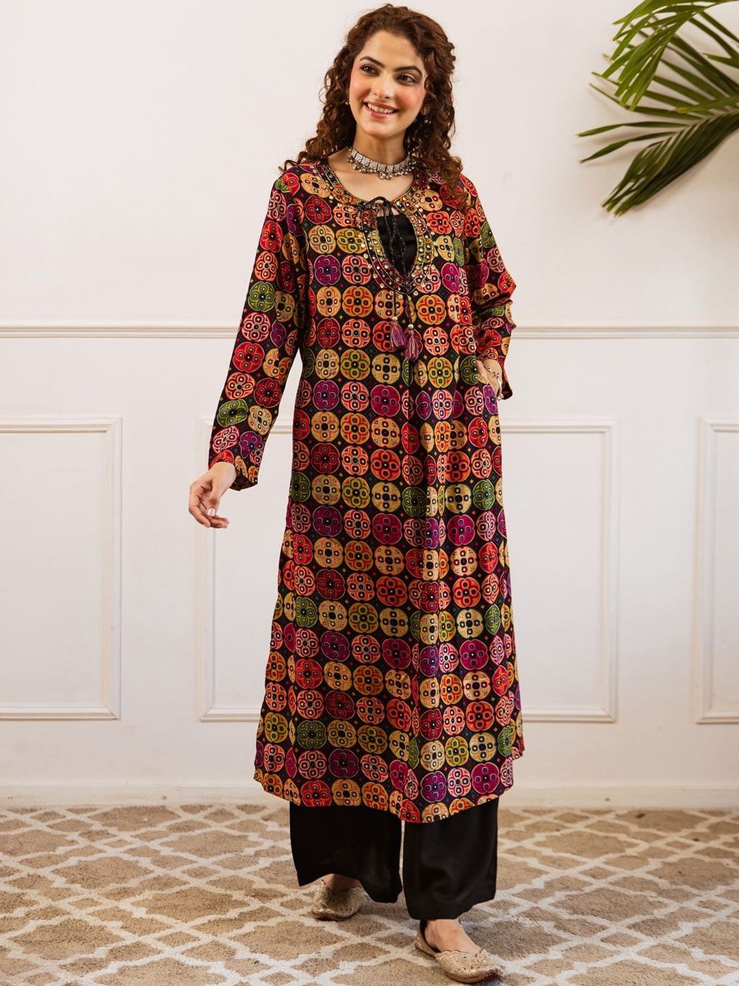 Women Printed Regular Beads and Stones Work Kurta with Palazzos