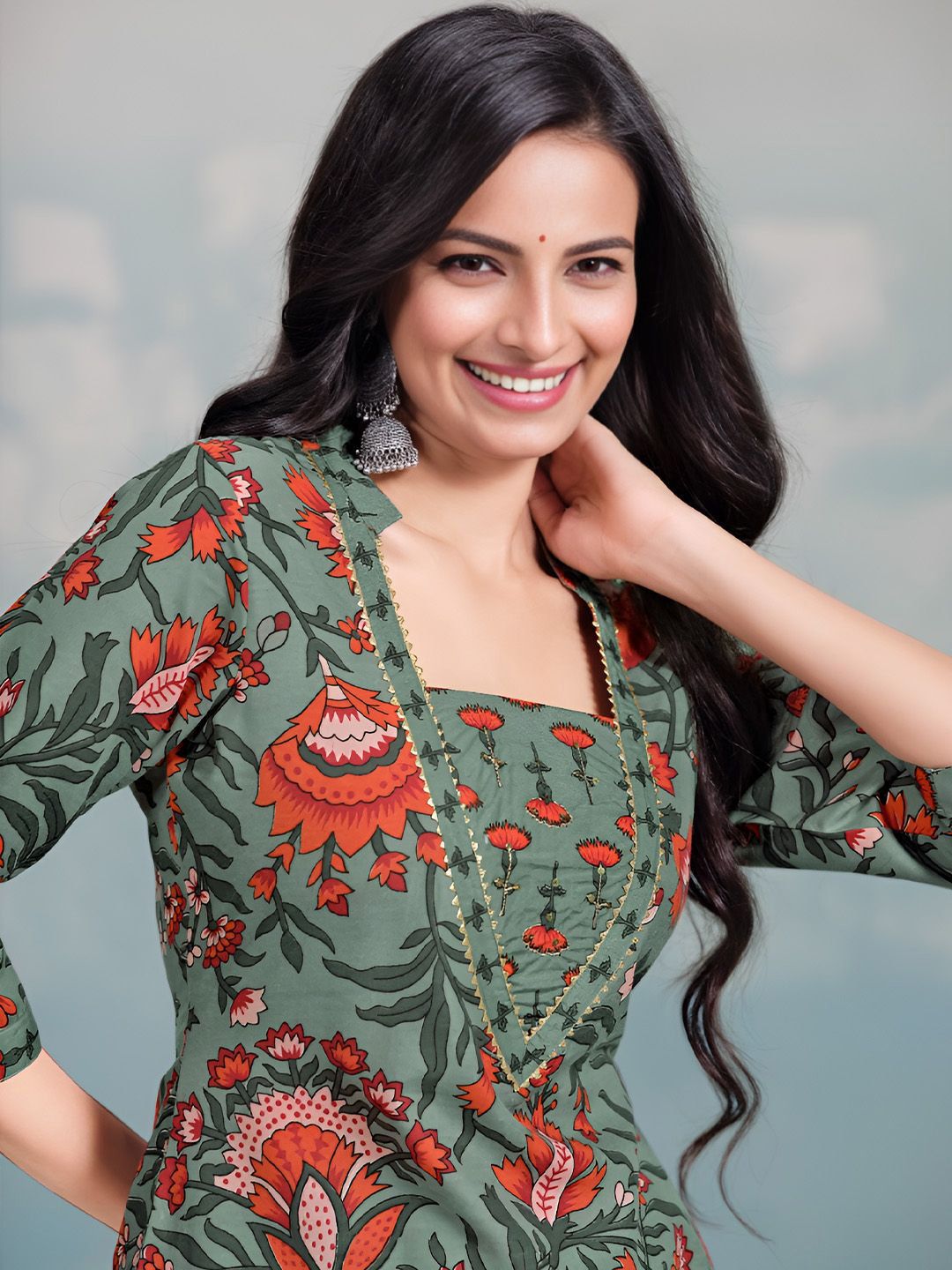 Dhiyona VA Women's Floral Printed Regular Kurta with Trousers & With Dupatta