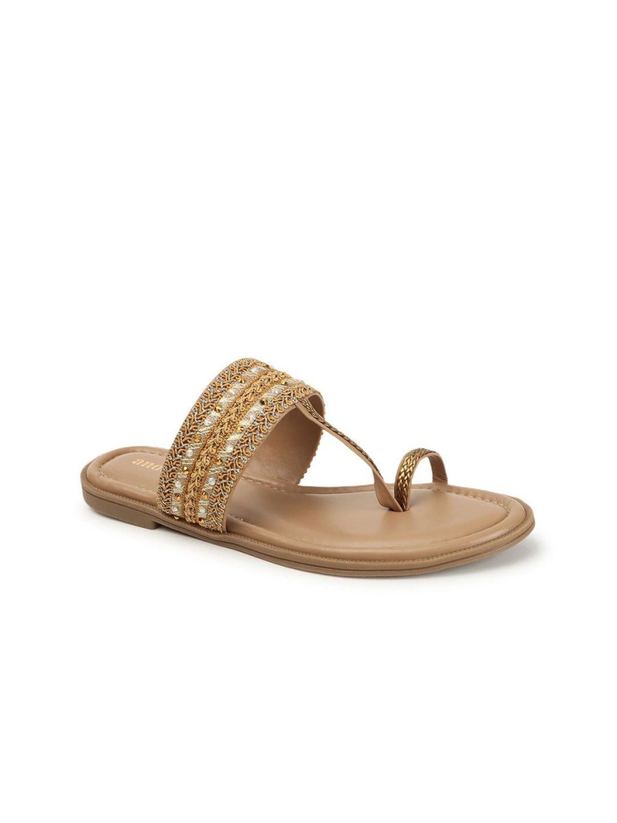 Dhiyona AK Ethnic - Embellished One Toe Flats