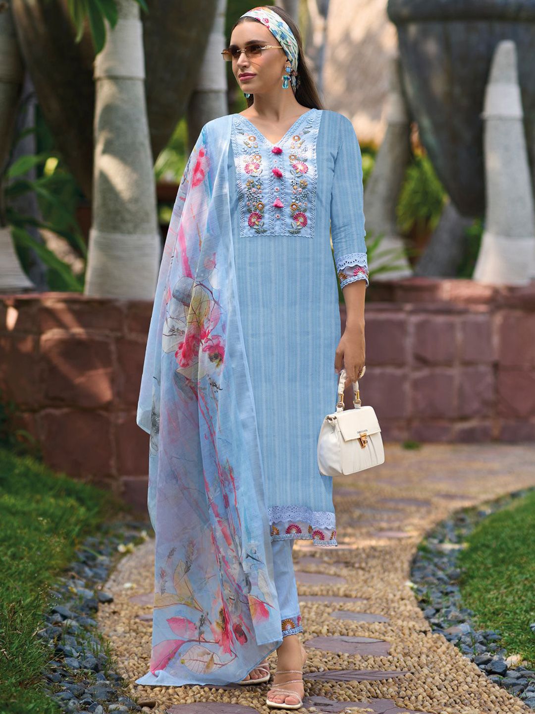 Floral Embroidered Pure Cotton Kurta With Trousers & Dupatta