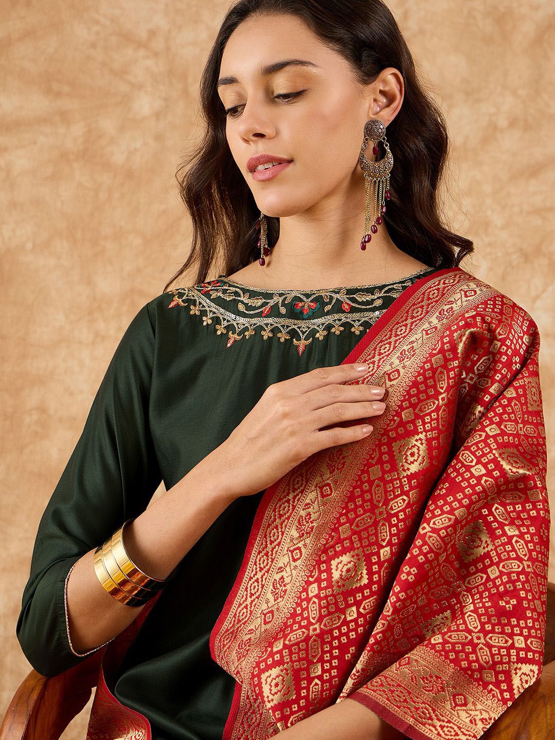 Dhiyona IE Floral Yoke Design Straight Sequinned Liva Kurta with Trousers & Dupatta