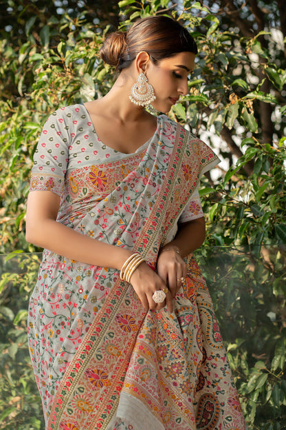 Dhiyona GR Women's Raaga Off-White Jamewar Kashmiri Soft Modal Silk Saree
