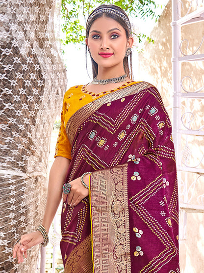 Women's Cotton Blend Magenta Printed Designer Saree With Blouse Piece