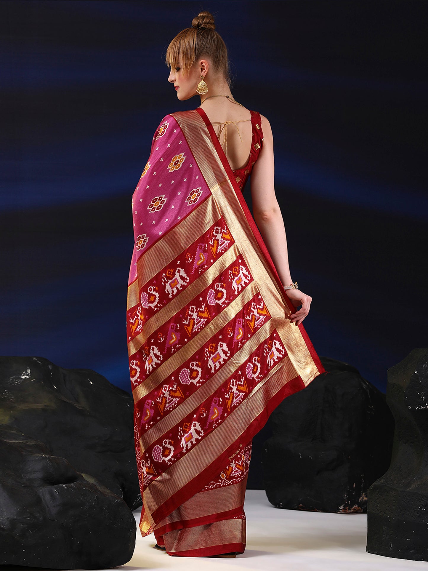 Women's Dola Silk Pink Printed Designer Saree With Blouse Piece