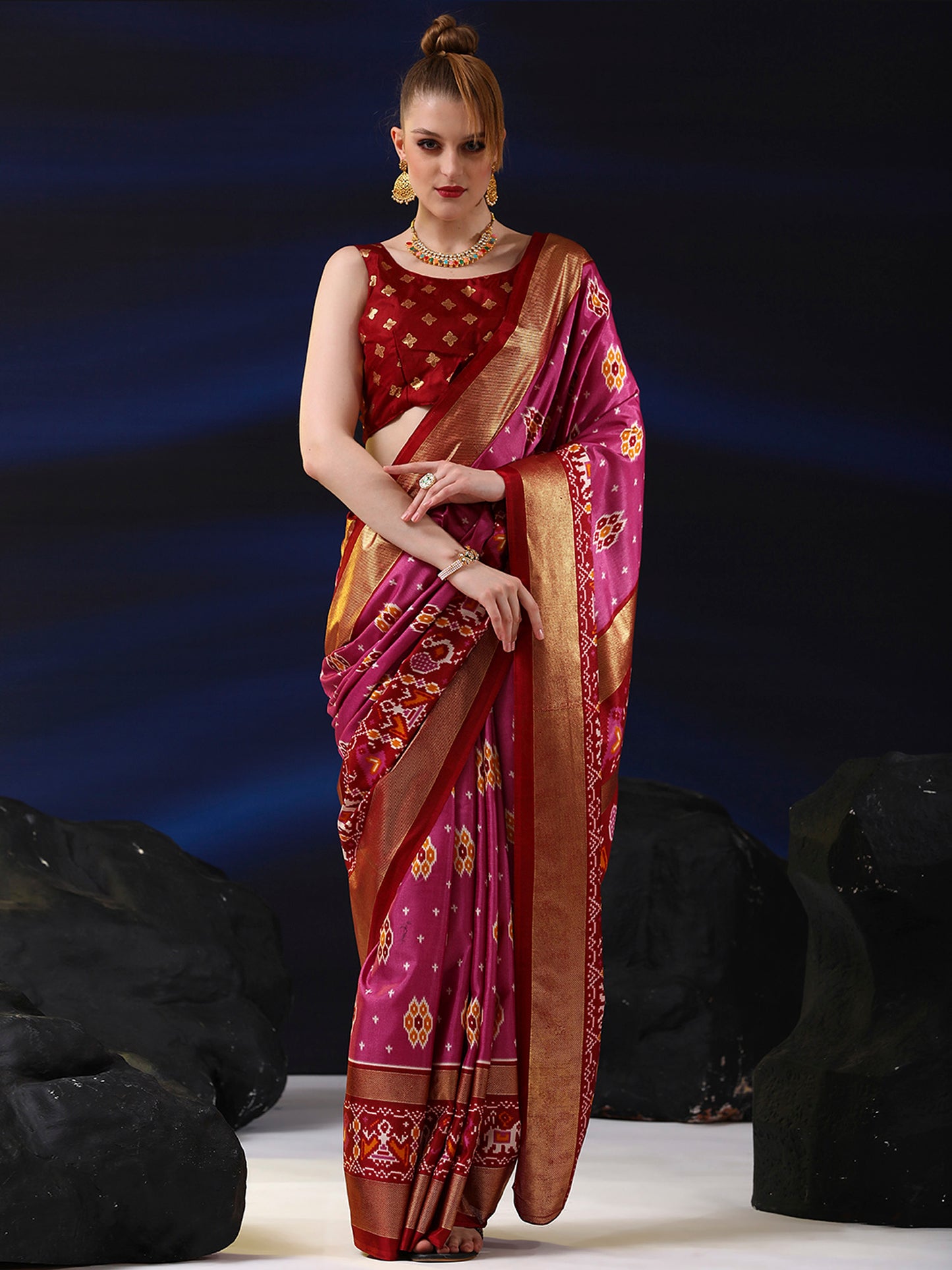 Women's Dola Silk Pink Printed Designer Saree With Blouse Piece