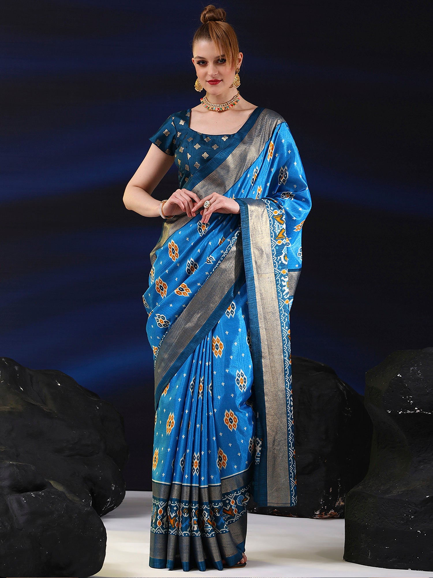 Women's Dola Silk Blue Printed Designer Saree With Blouse Piece