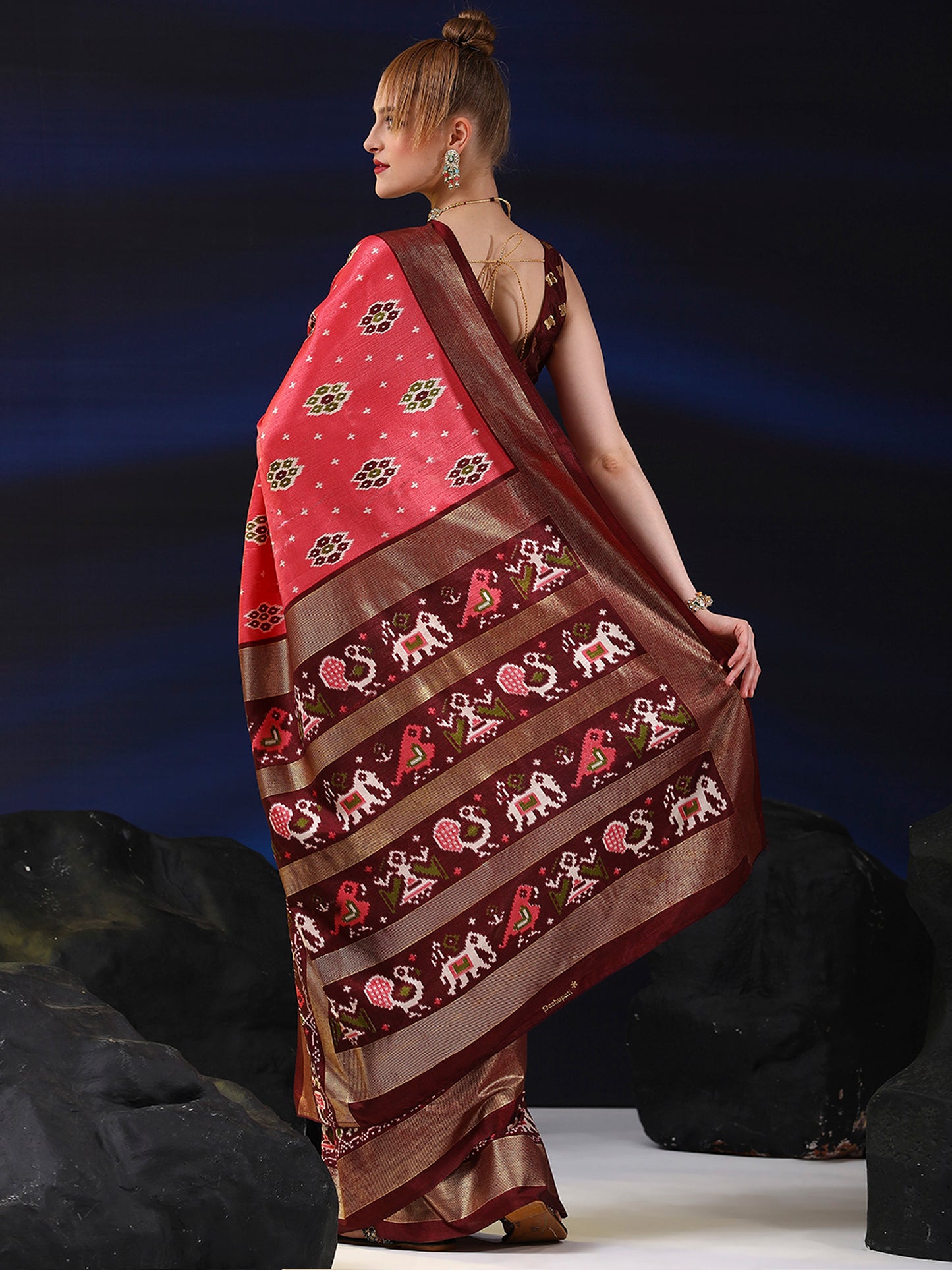 Women's Dola Silk Pink Printed Designer Saree With Blouse Piece