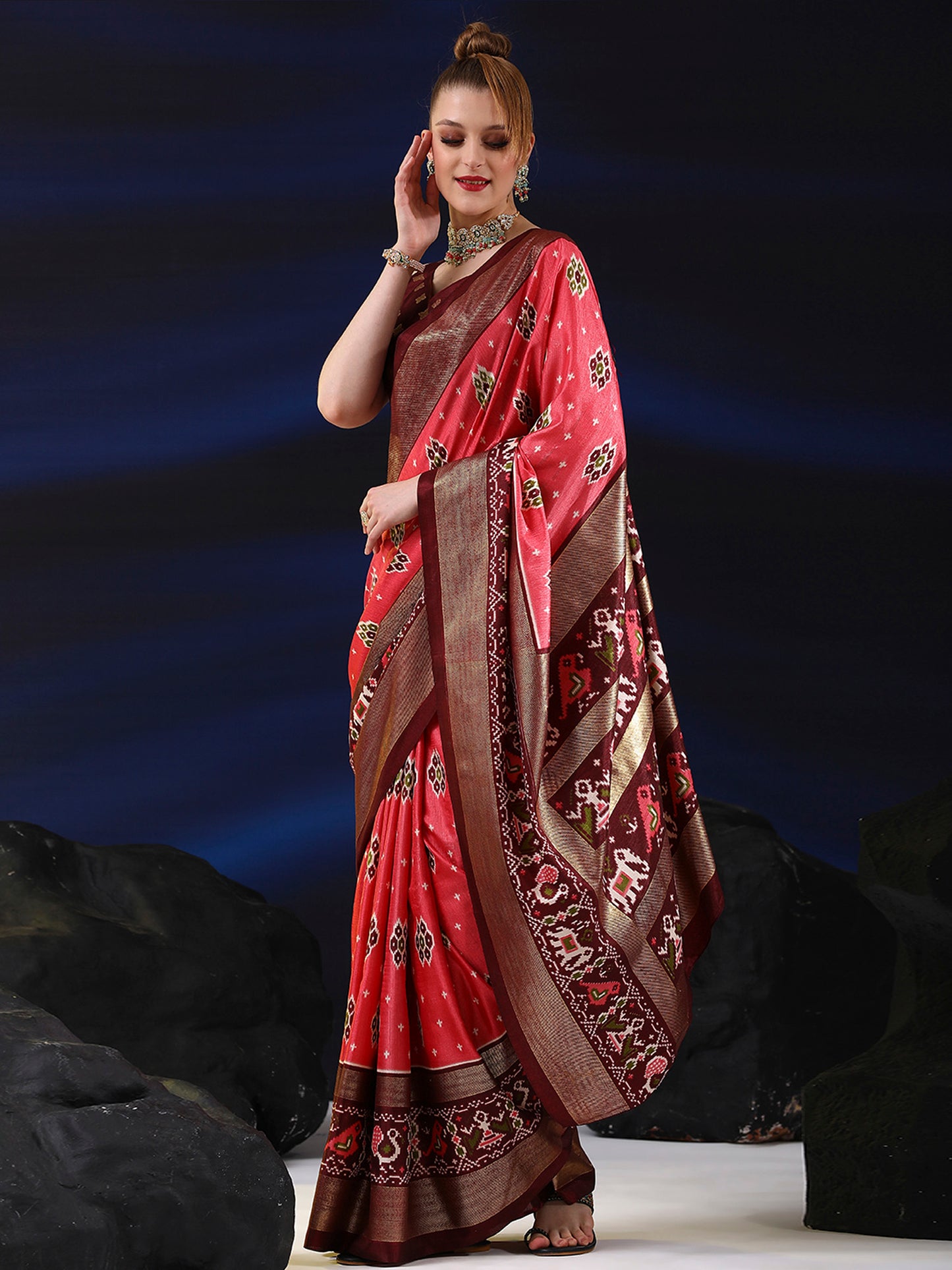 Women's Dola Silk Pink Printed Designer Saree With Blouse Piece