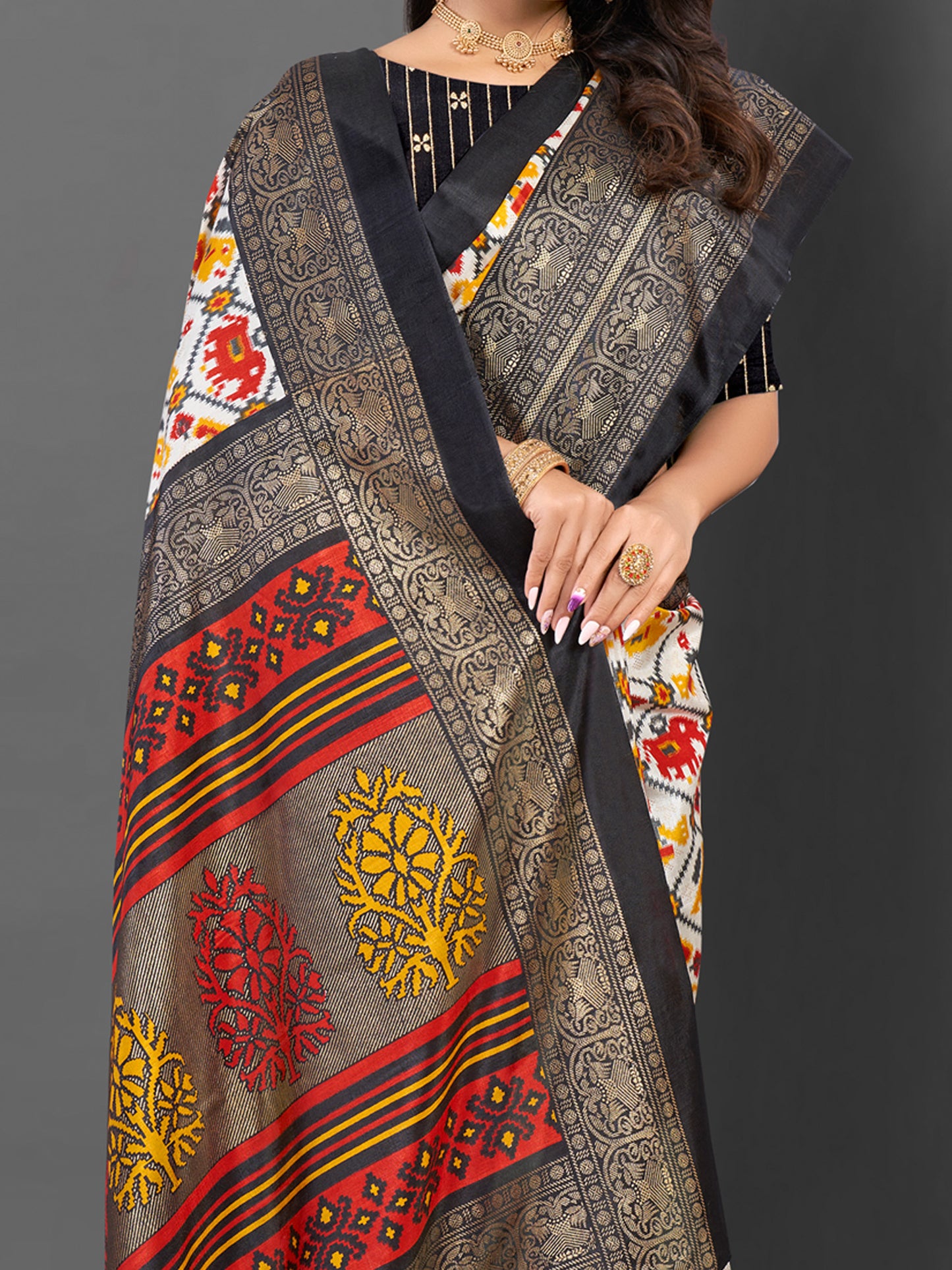 Women's Dola Silk White Printed Designer Saree With Blouse Piece