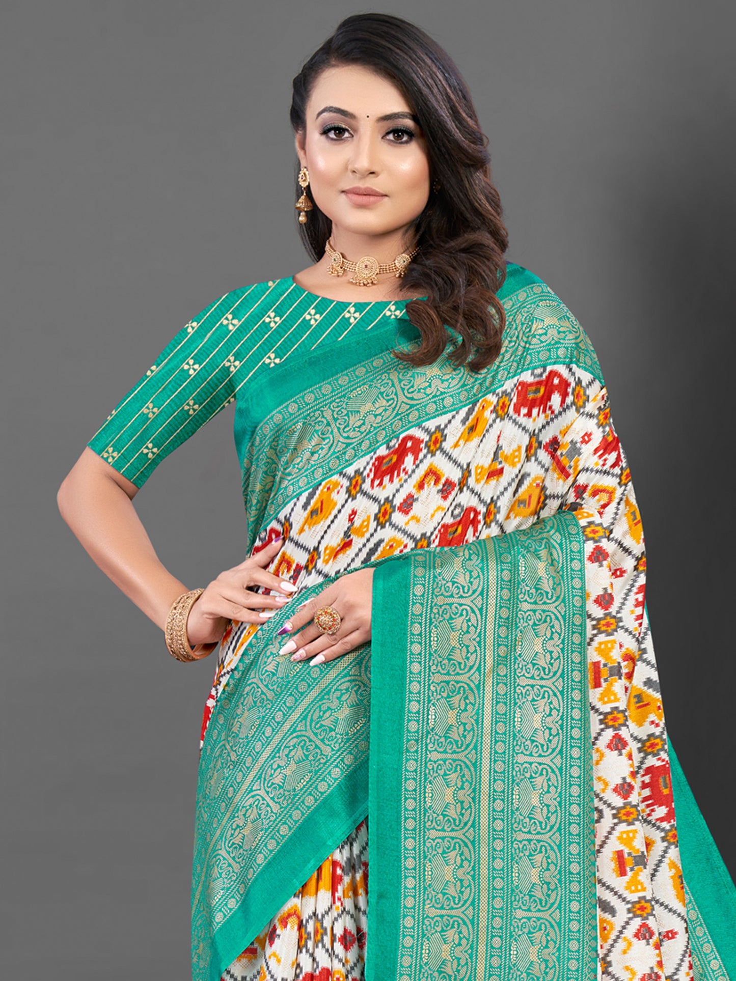 Women's Dola Silk White Printed Designer Saree With Blouse Piece