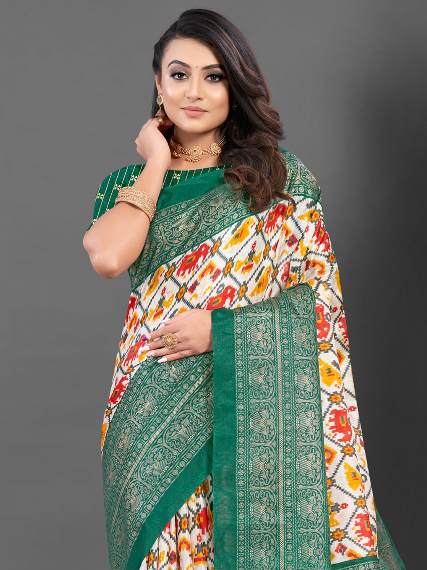 Women's Dola Silk White Printed Designer Saree With Blouse Piece
