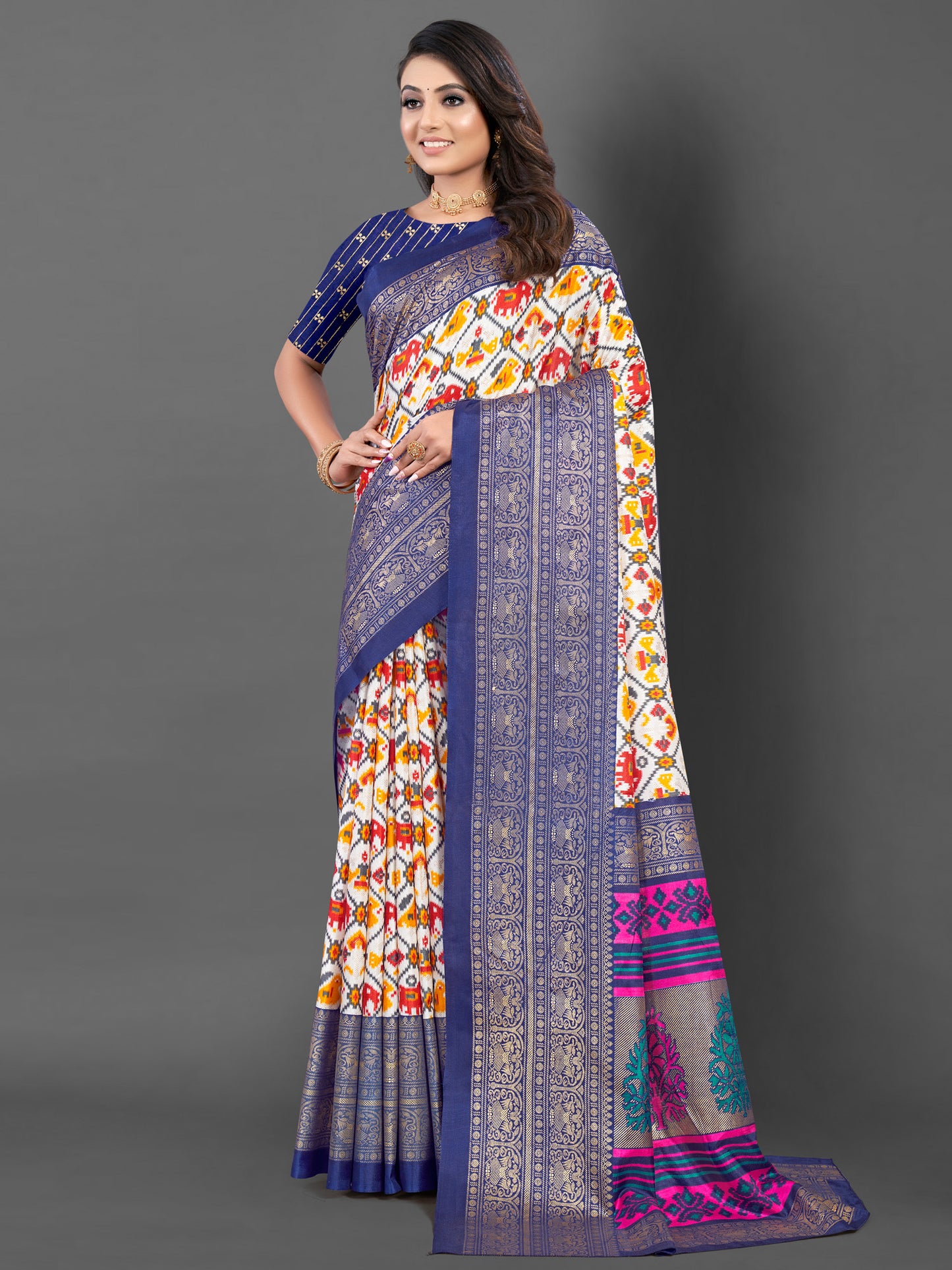 Women's Dola Silk White Printed Designer Saree With Blouse Piece