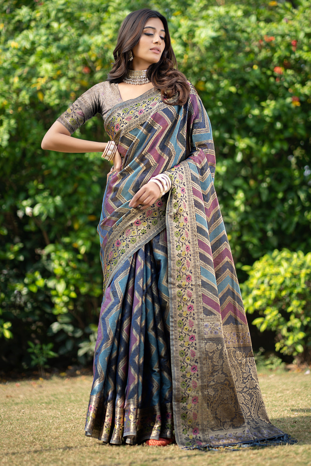 Dhiyona GR Women's Rangkat Lapis Lazuli Teal Leheriya Design Banarasi Organza Saree