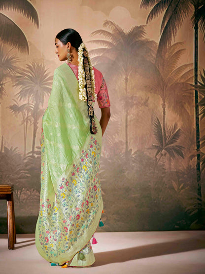 Dhiyona KM Women See Grren Saree With Red Color Blouse