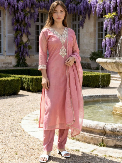 Women Ethnic Motifs Embroidered Regular Kurta with Trousers & With Dupatta