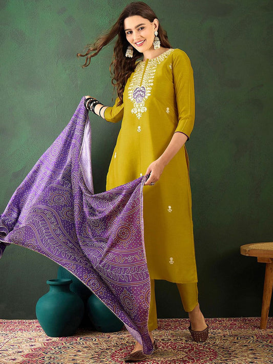 Dhiyona SN Women's Floral Embroidered Straight Kurta With Trouser & Dupatta