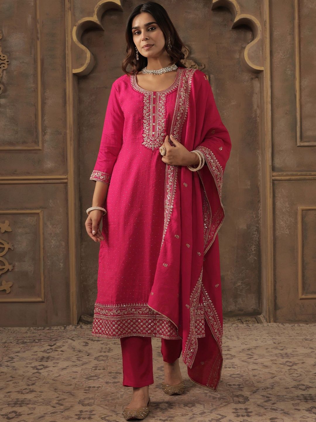 Ethnic Motifs Embroidered Chanderi Cotton Kurta With Trousers & Dupatta