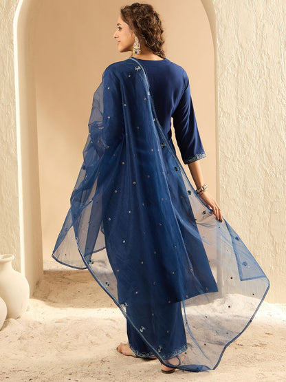 Dhiyona IE Women Floral Embroidered Regular Thread Work Kurta with Trousers & Dupatta