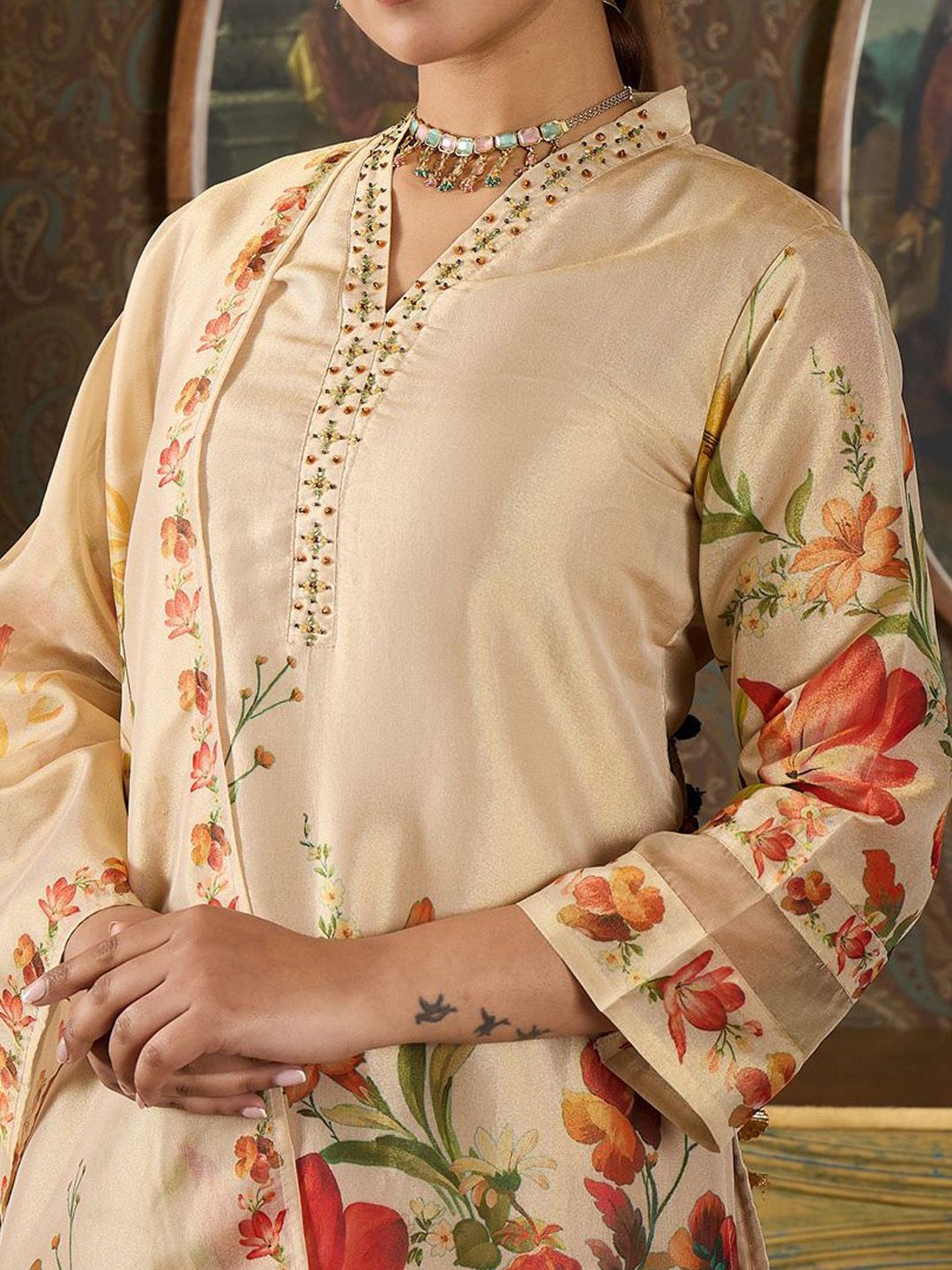 Dhiyona IE Floral Printed V Neck Kurta With Trousers & Dupatta
