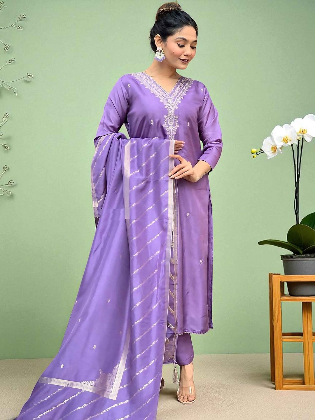 Dhiyona SN Women's Floral Embroidered Cotton Kurta with Trousers & Dupatta