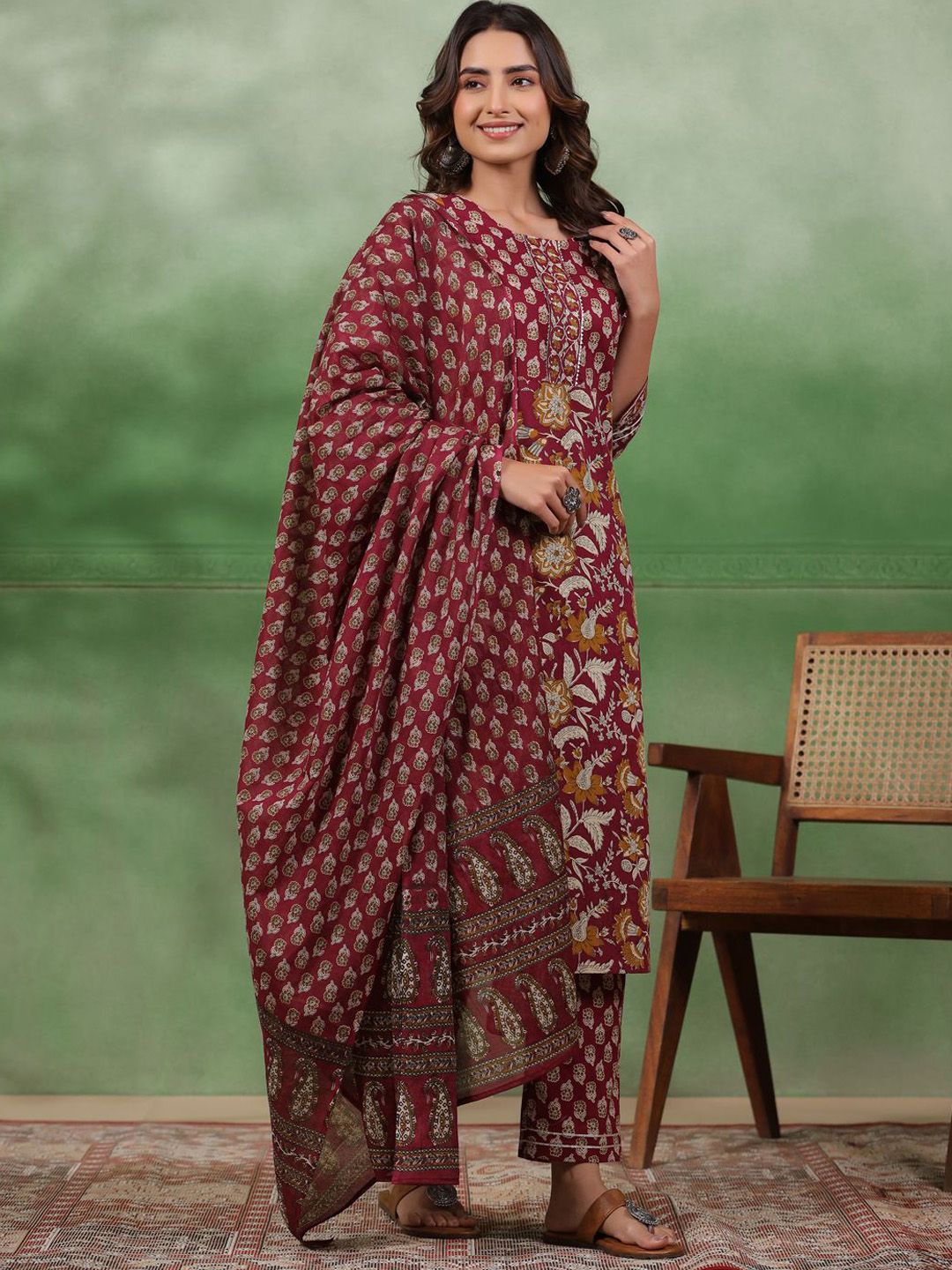 Dhiyona SN Women's Maroon Floral Printed Round Neck Pure Cotton Kurta With Trousers & Dupatta
