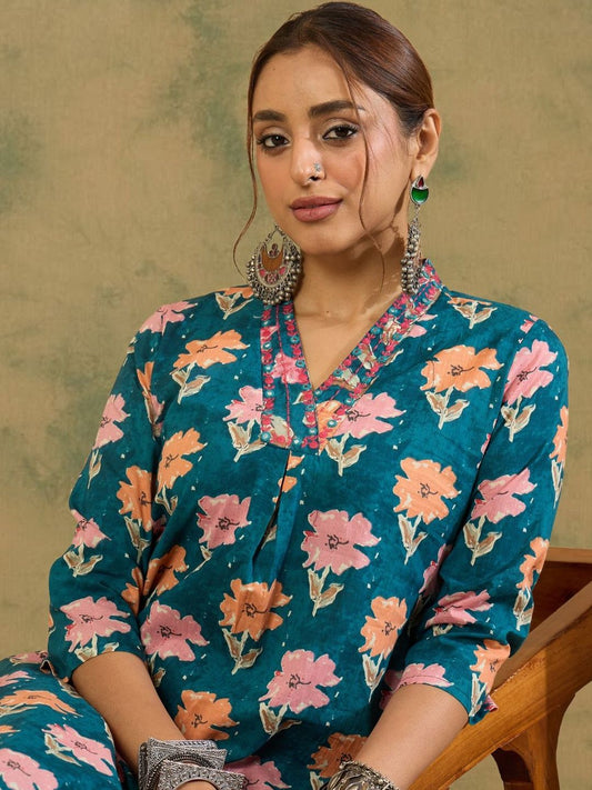 Women Floral Printed Regular Pure Cotton Kurta with Trousers