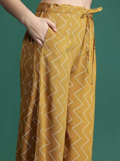 Dhiyona IE Printed Three-Quarter Sleeves Tunic With Trouser