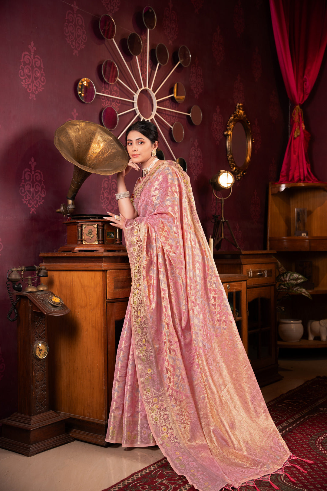 Dhiyona GR Women's Riona Pink Organza Silk Woven Saree
