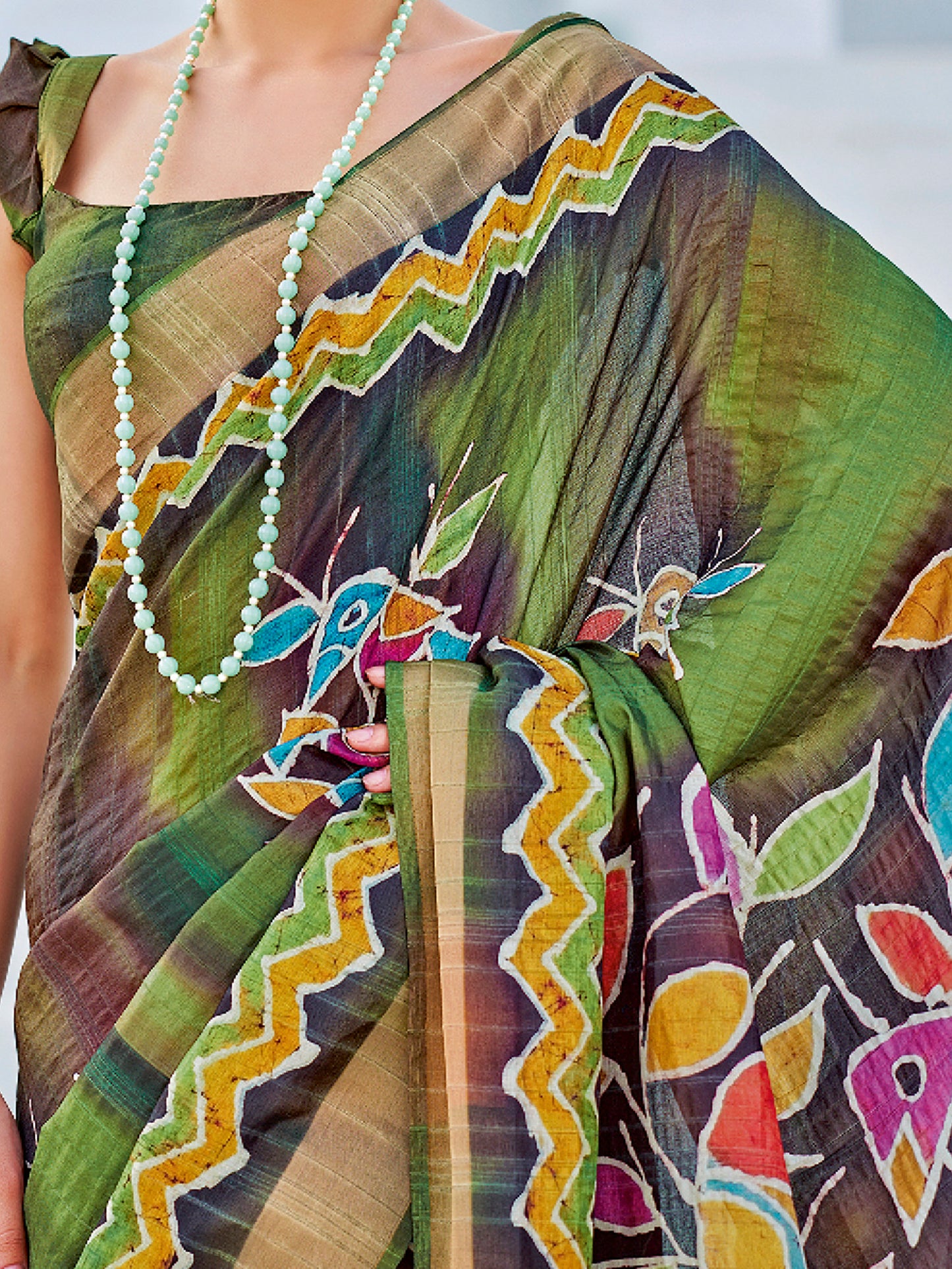 Women's Cotton Blend Green Printed Designer Saree With Blouse Piece