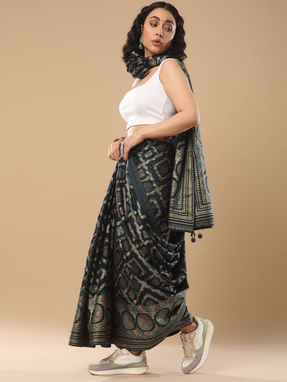 Women's Organza Navy Blue Woven Design Designer Saree With Blouse Piece