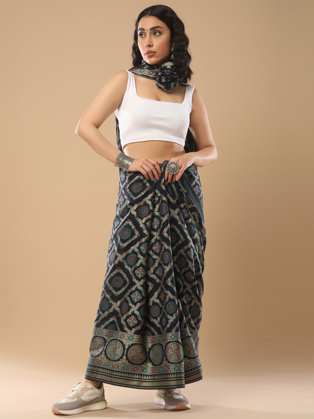 Women's Organza Navy Blue Woven Design Designer Saree With Blouse Piece