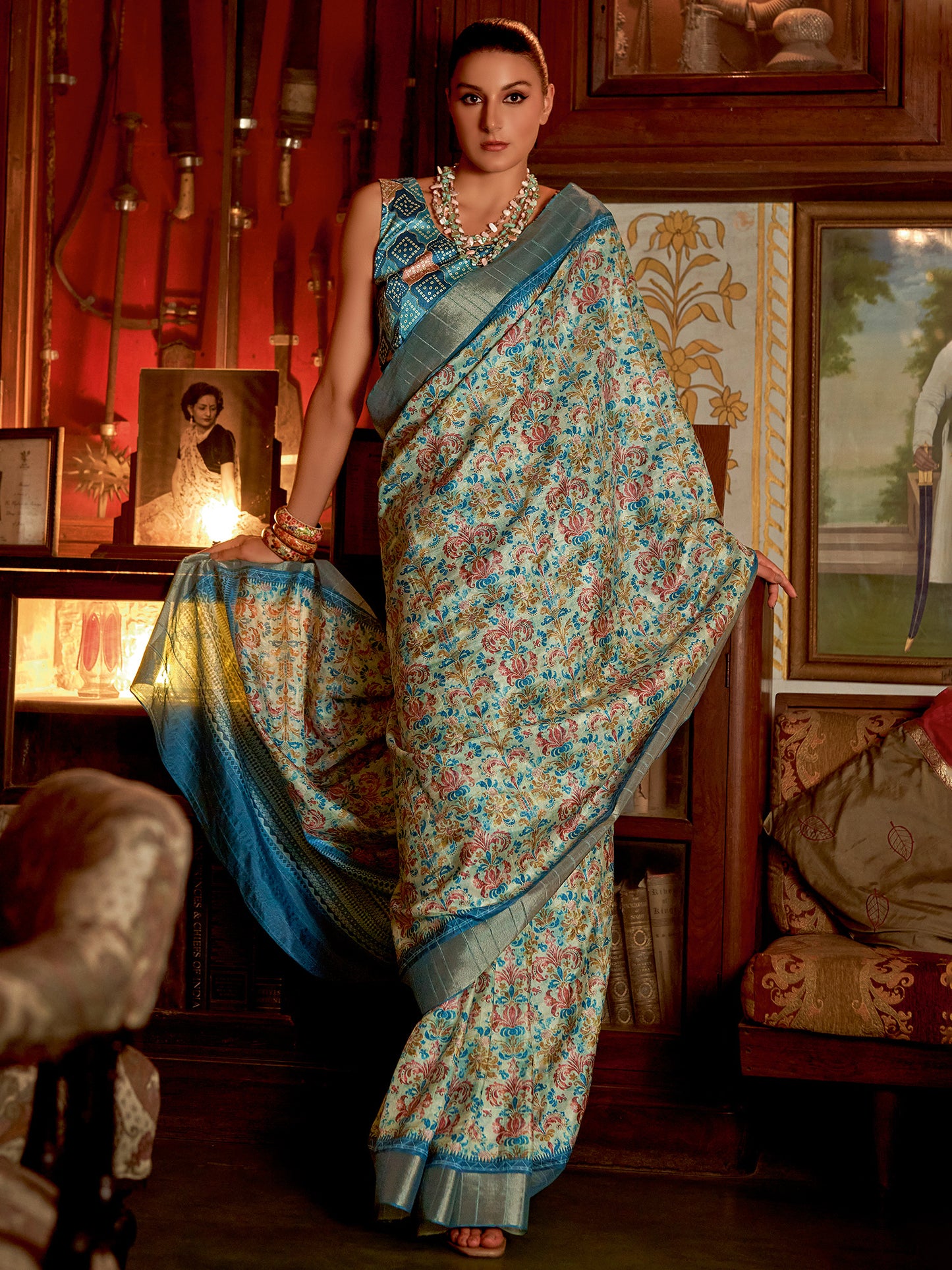 Women's Silk Blend Blue Woven Design Celebrity Saree With Blouse Piece