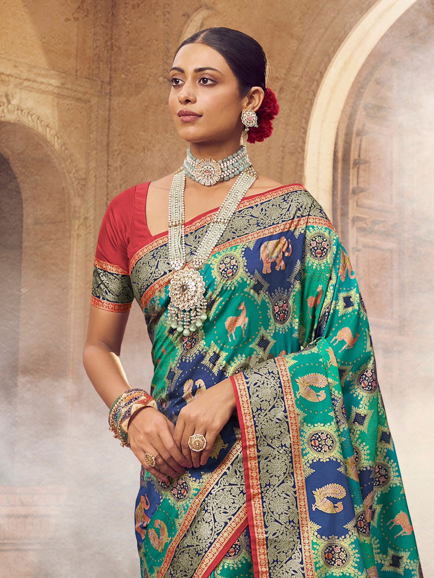 Women's Silk Blend Blue Woven Design Designer Saree With Blouse Piece