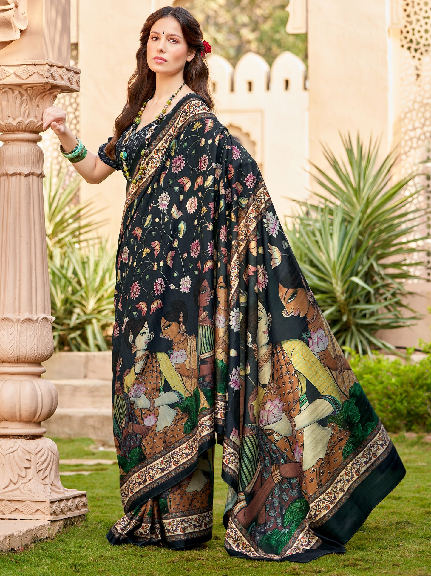 Women's Silk Blend Black Printed Designer Saree With Blouse Piece