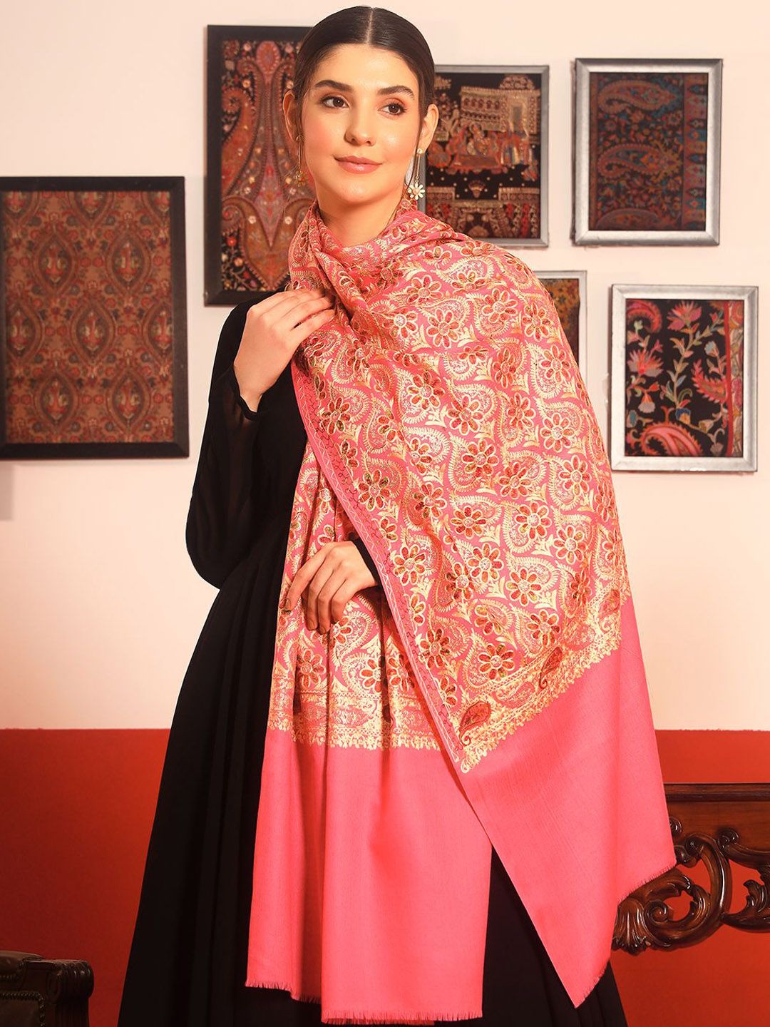 Dhiyona PA Floral Embroidered Shawl