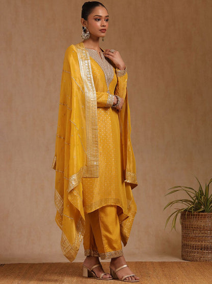 Dhiyona SO Women's Woven Design Ethnic Motifs Sequinned Straight Kurta with Trouser & Dupatta