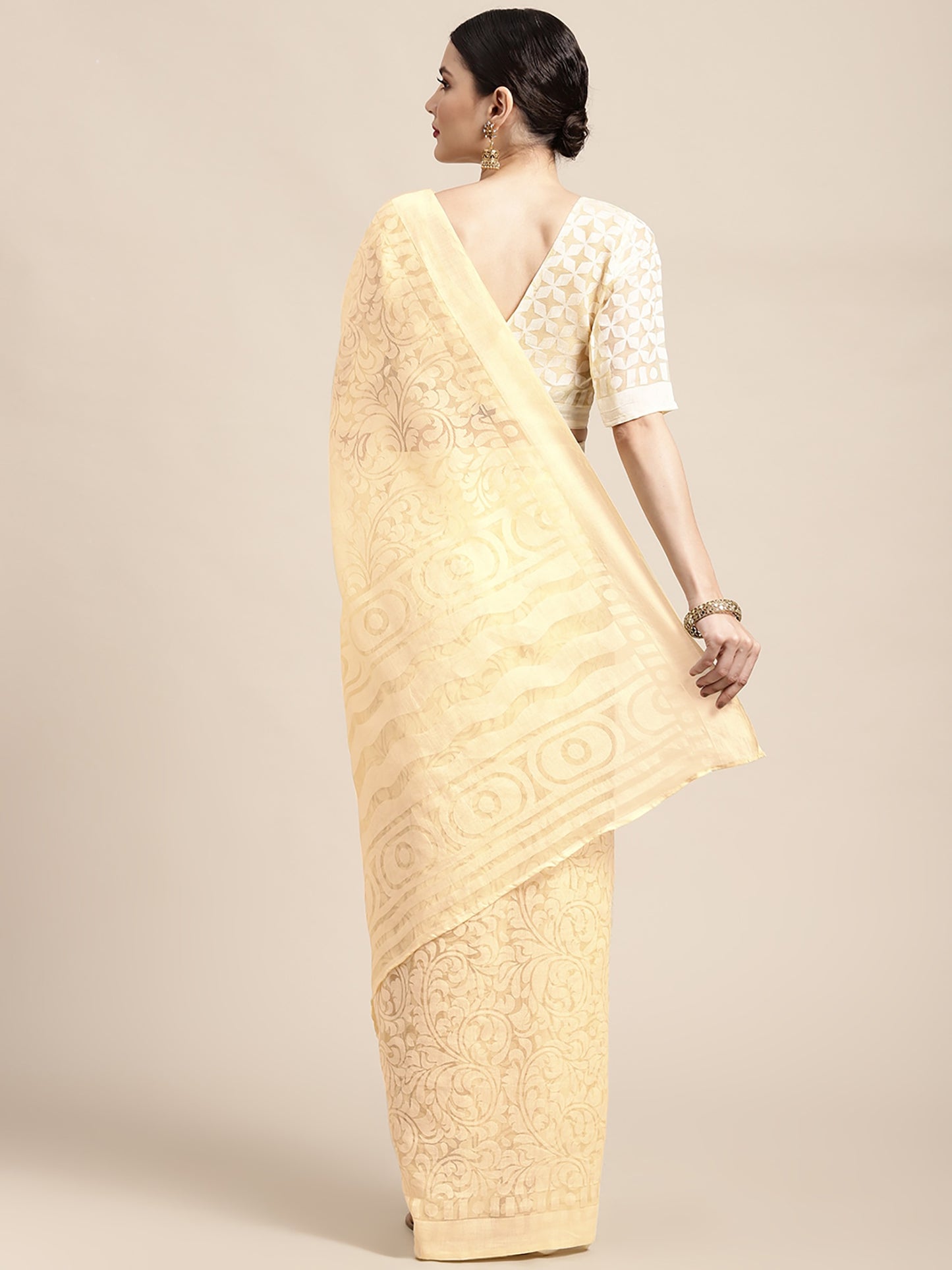Women's Brasso Off White Printed Designer Saree With Blouse Piece