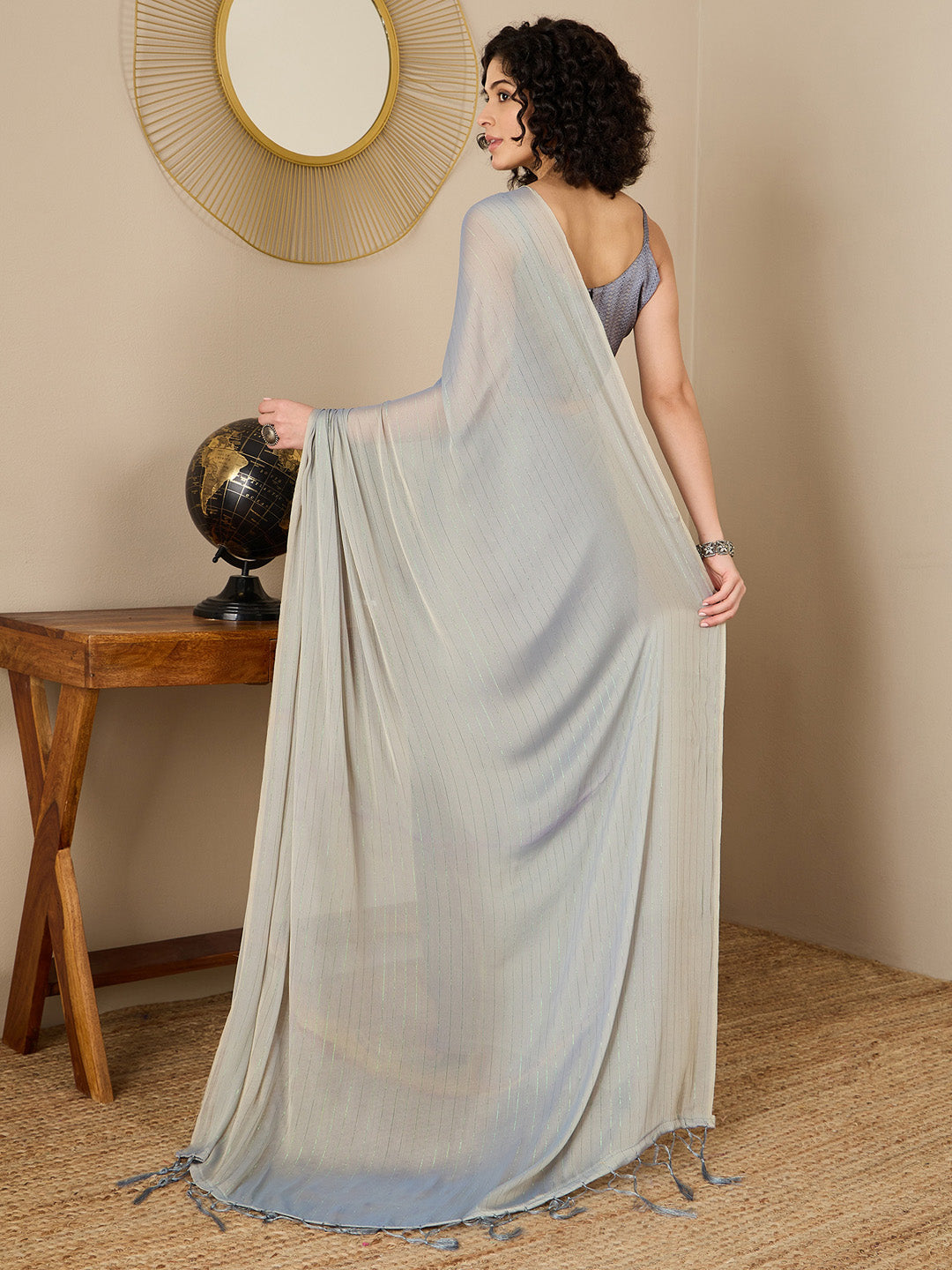 Women's Poly Georgette Grey Solid Ready to Wear With Blouse Piece