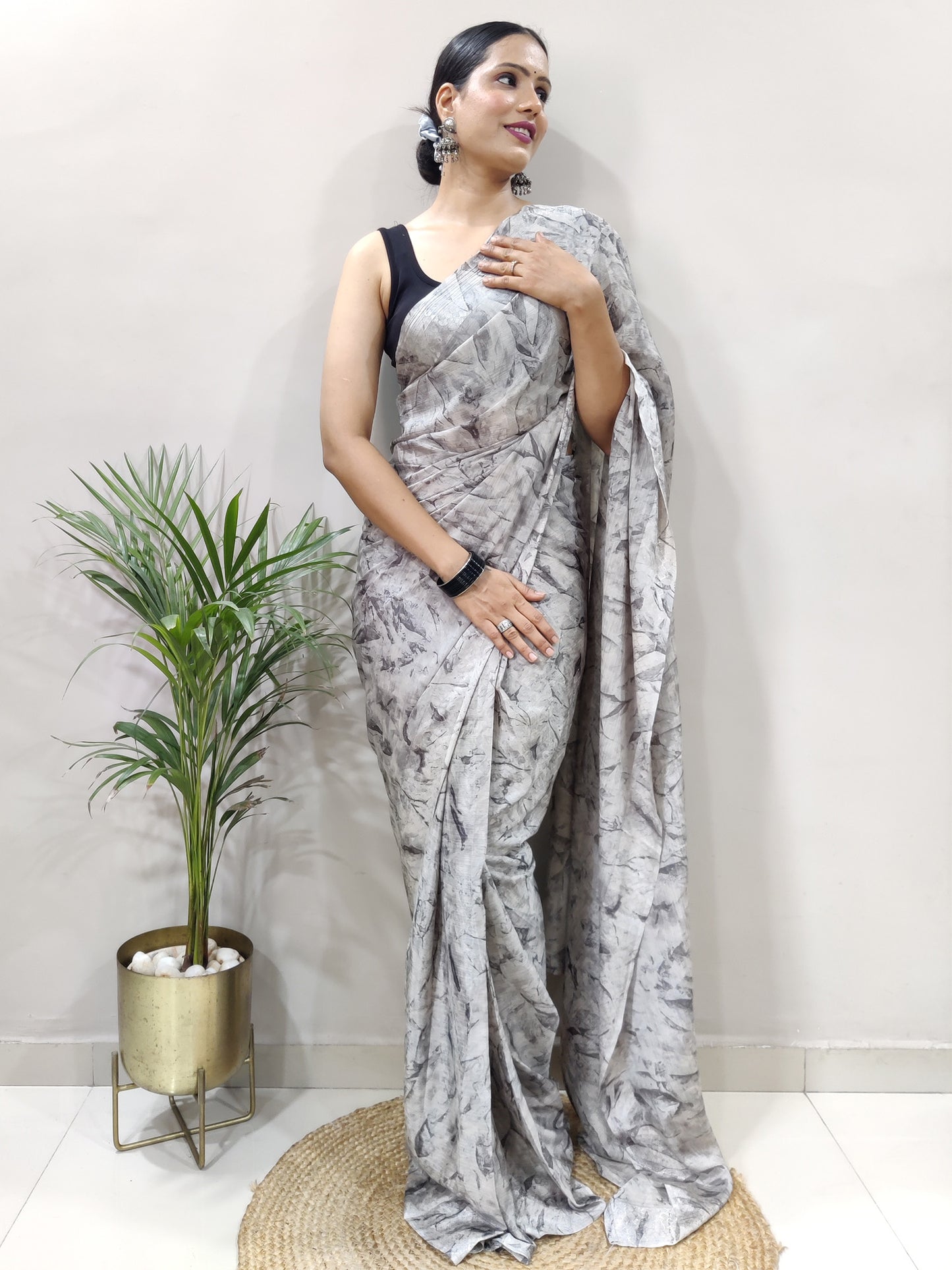 Women's Chiffon Grey Printed Ready to Wear With Blouse Piece