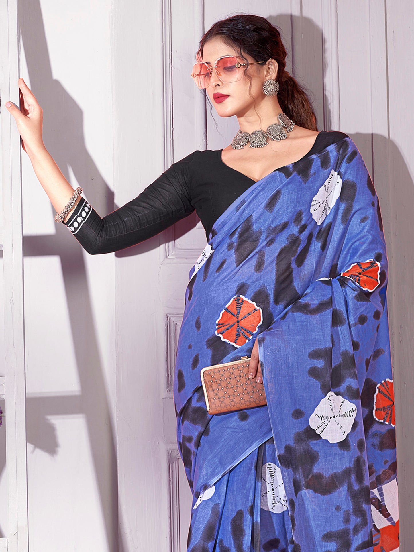 Women's Cotton Blue Printed Designer Saree With Blouse Piece