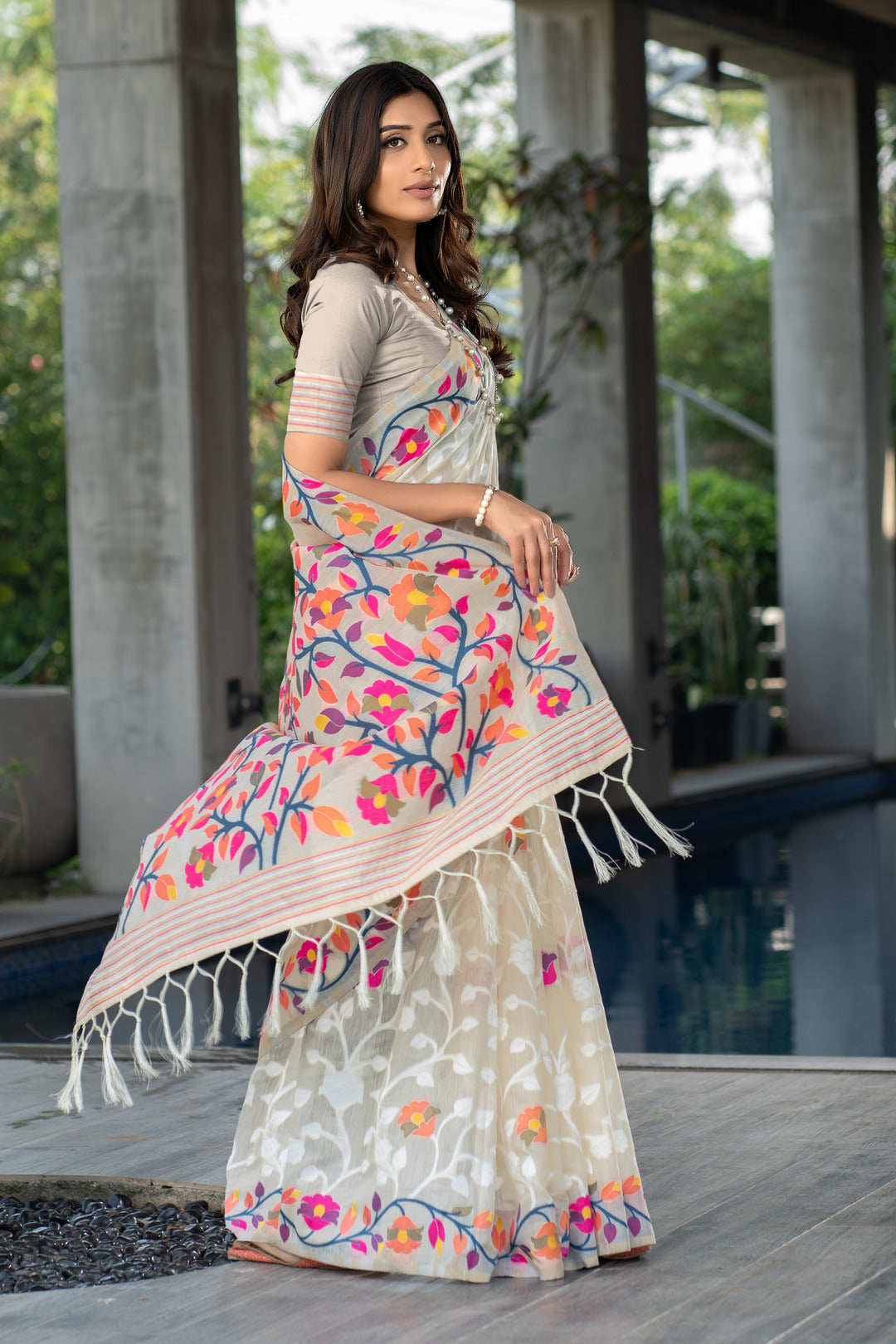 Dhiyona GR Women's Ruhani Simply Off-White Cotton Jamdani Saree
