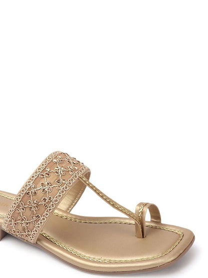 Dhiyona AK Women Embellished Ethnic Open Toe Flats