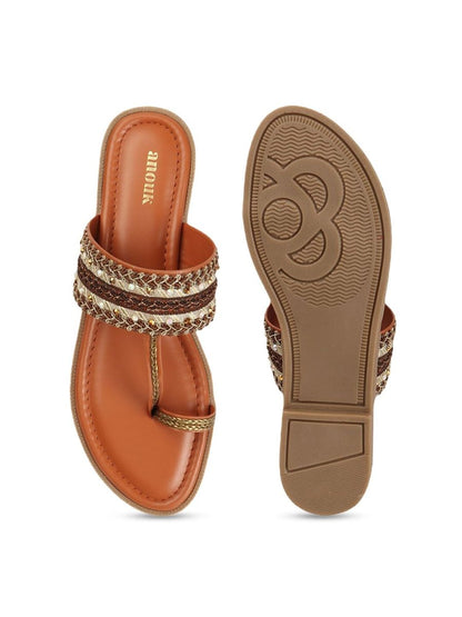 Dhiyona AK Ethnic - Embellished One Toe Flats
