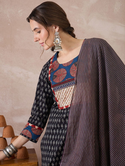 Women Ethnic Motifs Printed Regular Pure Cotton Kurta with Trousers & With Dupatta