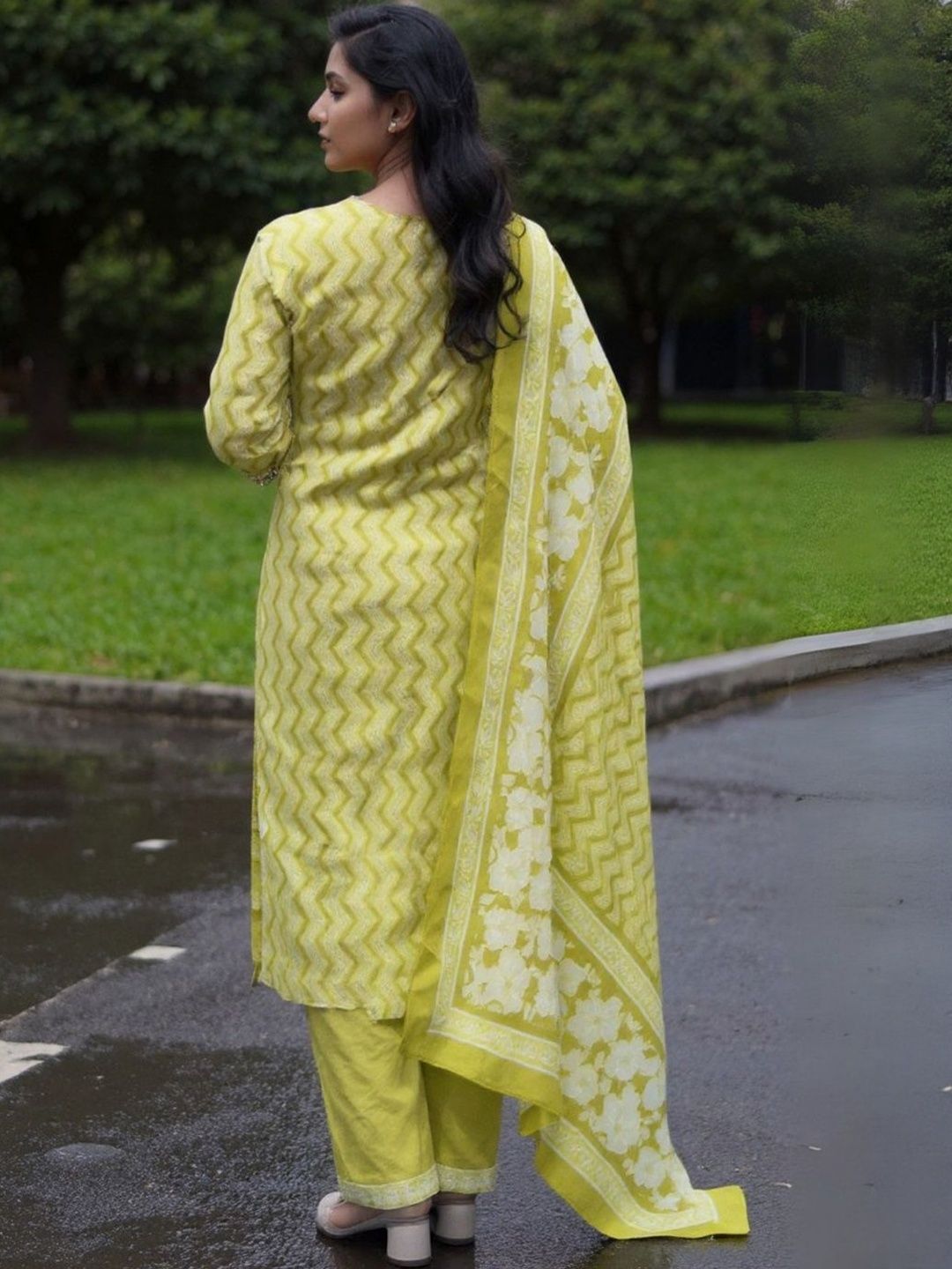 Chevron Printed V-Neck Pure Cotton Straight Kurta & Salwar With Dupatta