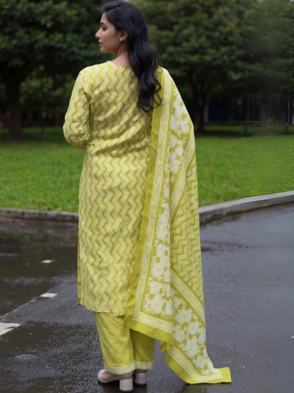 Chevron Printed V-Neck Pure Cotton Straight Kurta & Salwar With Dupatta