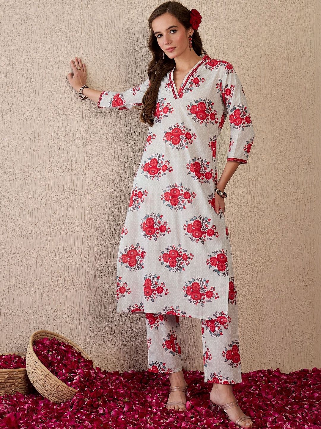 Women Floral Printed Regular Mirror Work Pure Cotton Kurta with Trousers