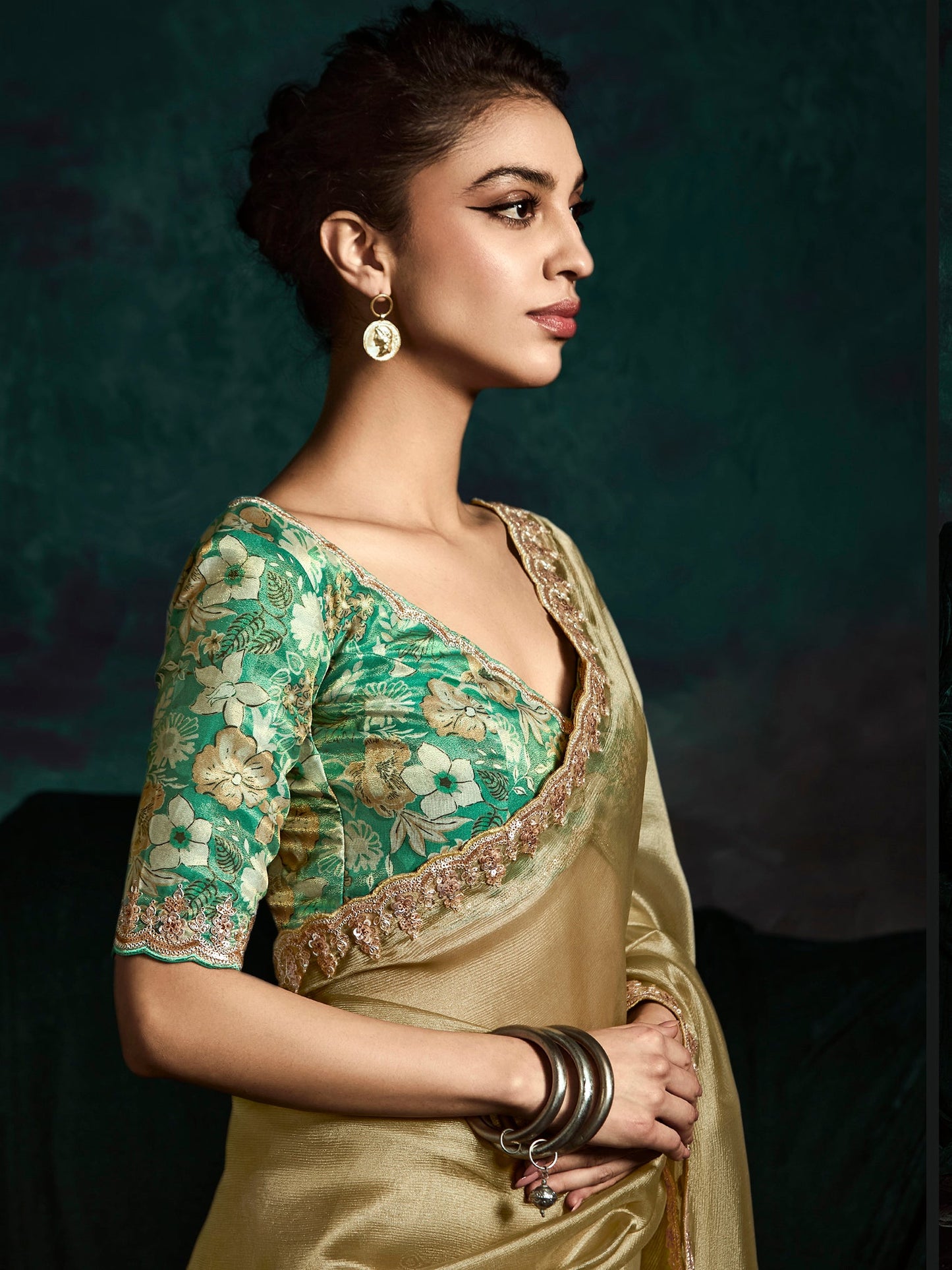 Dhiyona KM Women Designer Golden Fancy Saree With Thread Embroidery