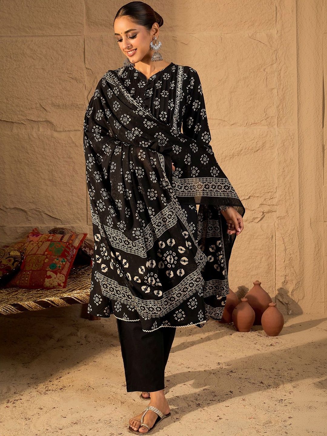 Women Ethnic Motifs Printed Regular Pure Cotton Kurta with Trousers & With Dupatta